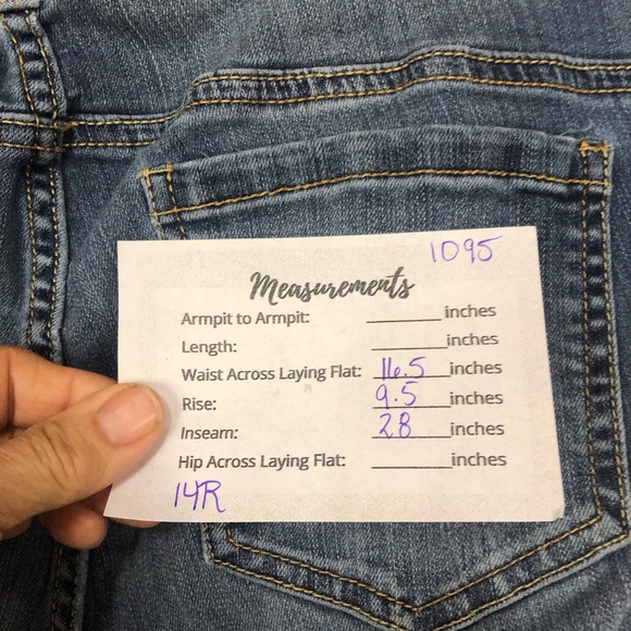 Torrid Distressed Skinny Jeans Triple Button Mid Rise Sz 14R - Picture 9 of 9